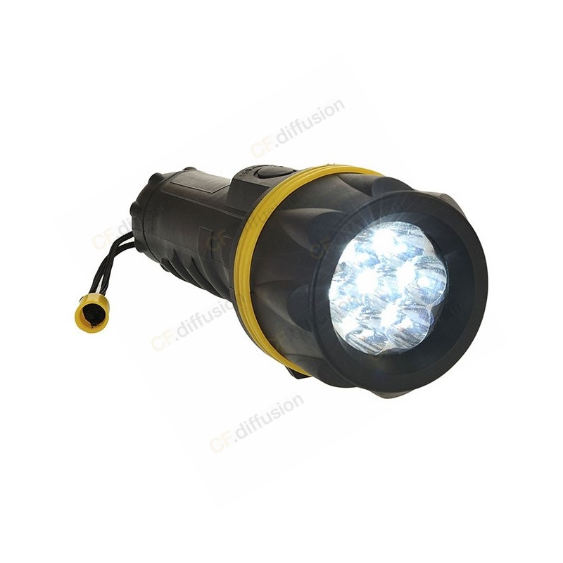 Lampe torche puissante 7 LED, finition caoutchouc. Vu de face